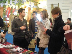 “納新紅酒”成都招商圓滿完成