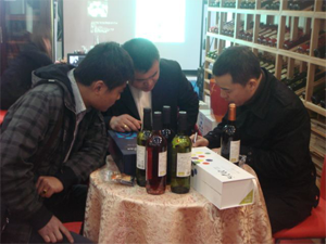 “納新紅酒”成都招商圓滿完成