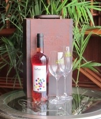 納新紅酒包裝華麗登場(chǎng)！